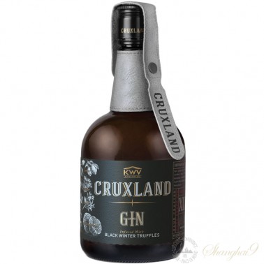 Cruxland Gin infused with Black Winter Truffles